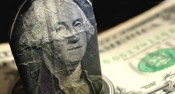 "Fed's Unusual Move Amid Rapid US Bankruptcy"